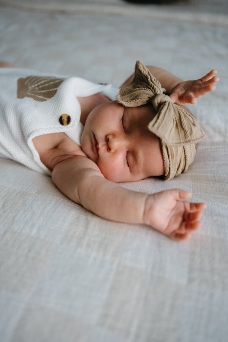How to Prepare for a Newborn Photography Session: A Calm Guide for New Mums